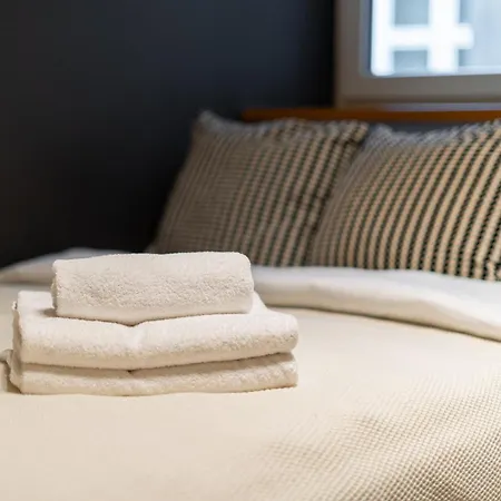 Old Town Modern By Bookinghost Krakau